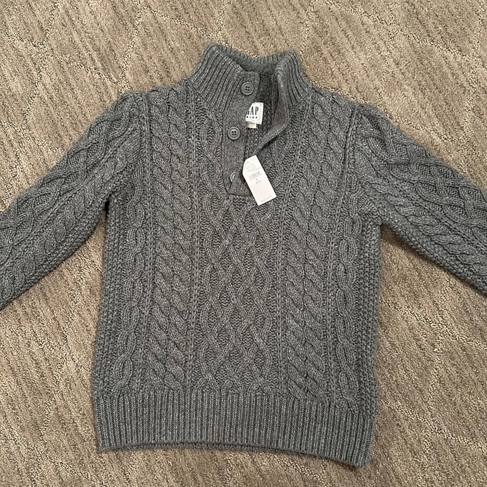 *NWT* GAP Kids Cable knit sweater